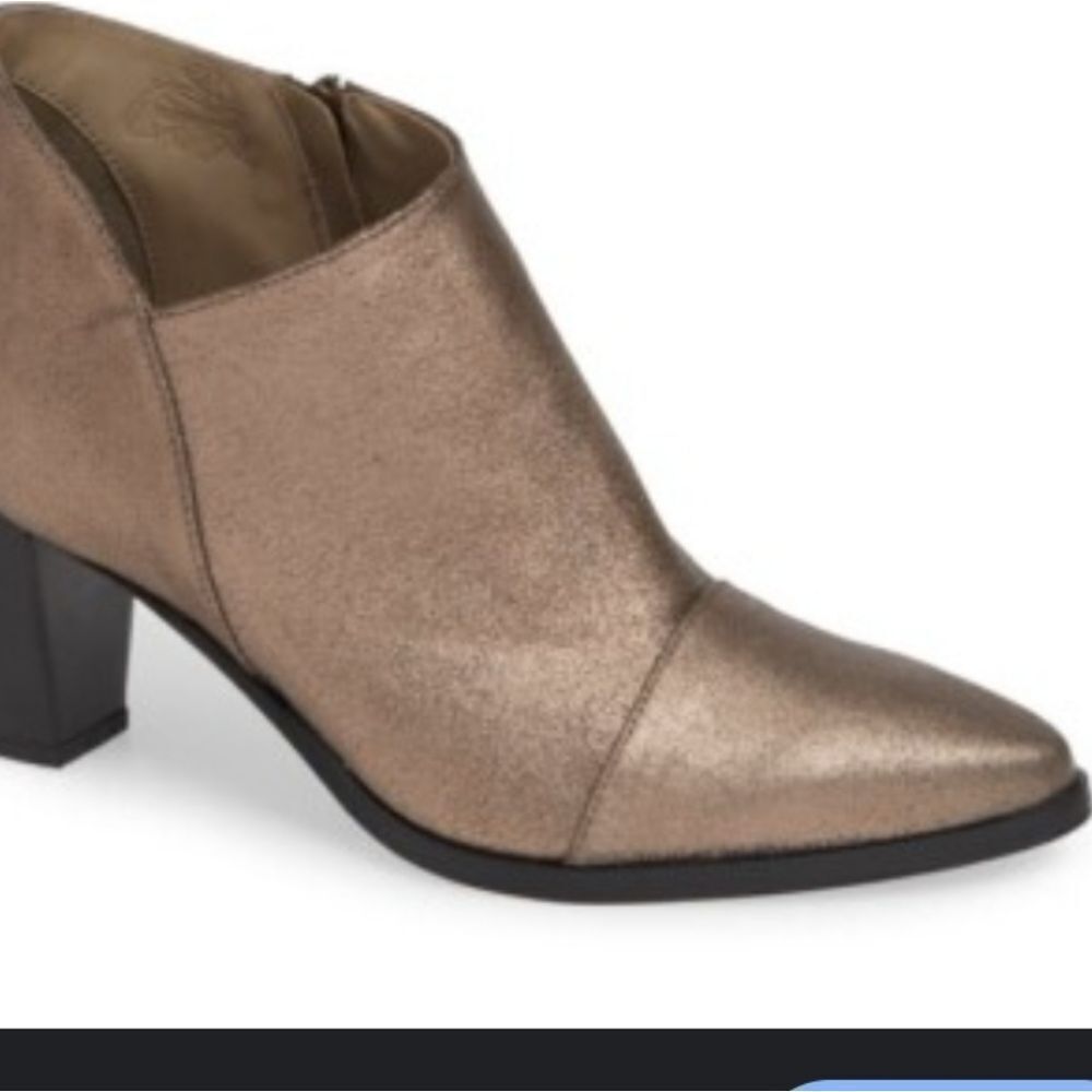 Italeau Metallic Bronze Marisa Leather Booties